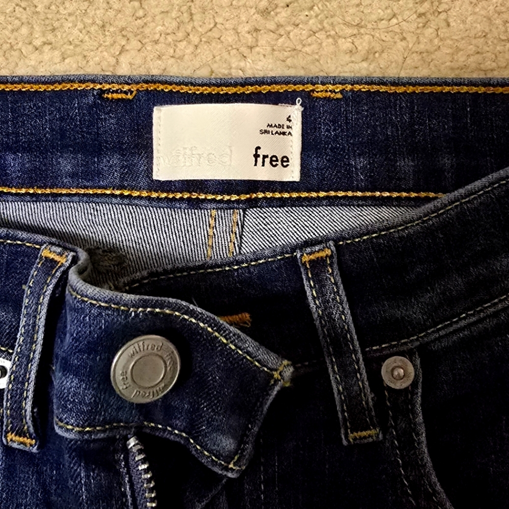 Wifrid jeans size 4